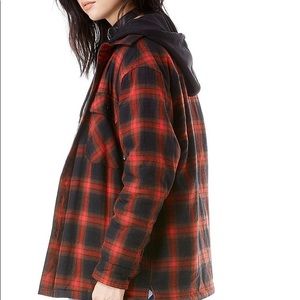 UNIF Vago hooded flannel jacket red black plaid